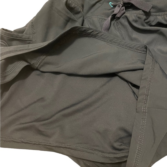 Tangerine Women’s Shorts - Picture 7 of 8